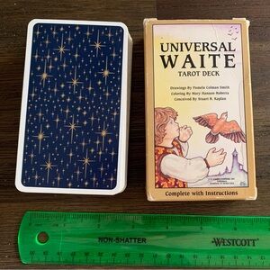 ✨ vintage universal waite tarot deck - 1991
